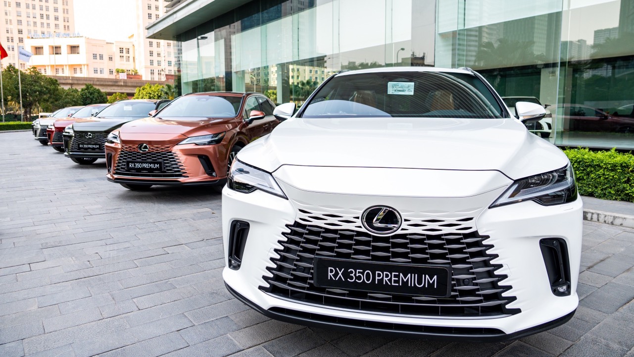 So sánh RX 350 Luxury với RX 350 Premium