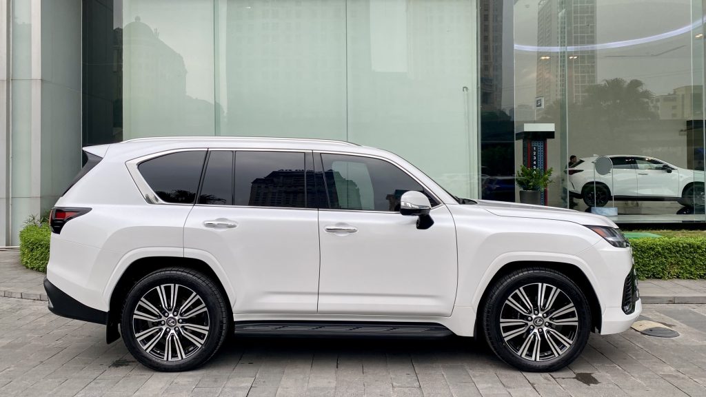 sườn xe lexus lx 600