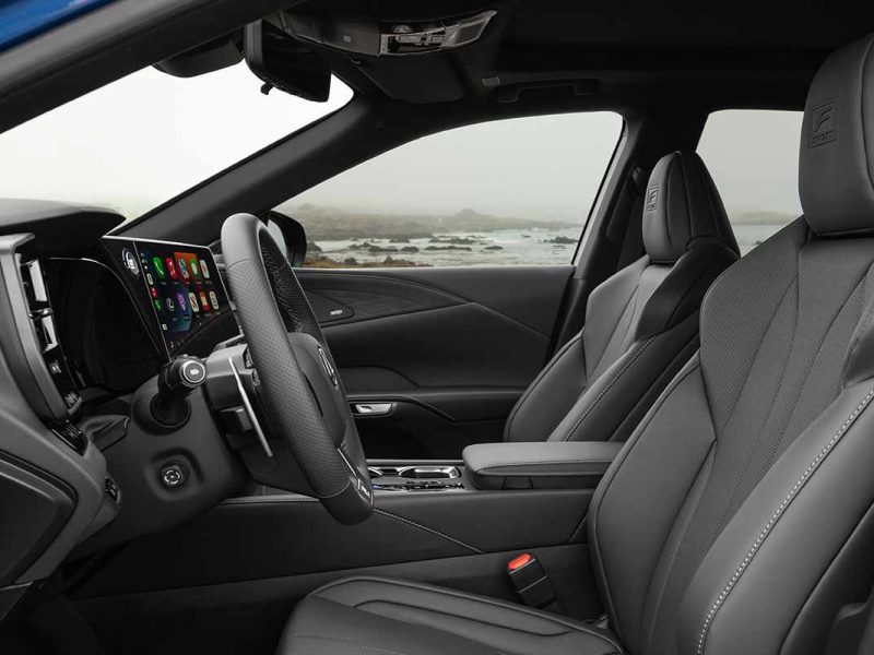 rx-350-f-sport-gallery-int-07-d