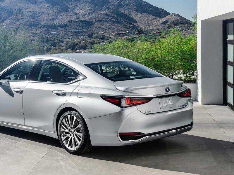 lexus-es300h-03