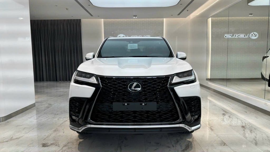 Lexus LX 600 F Sport