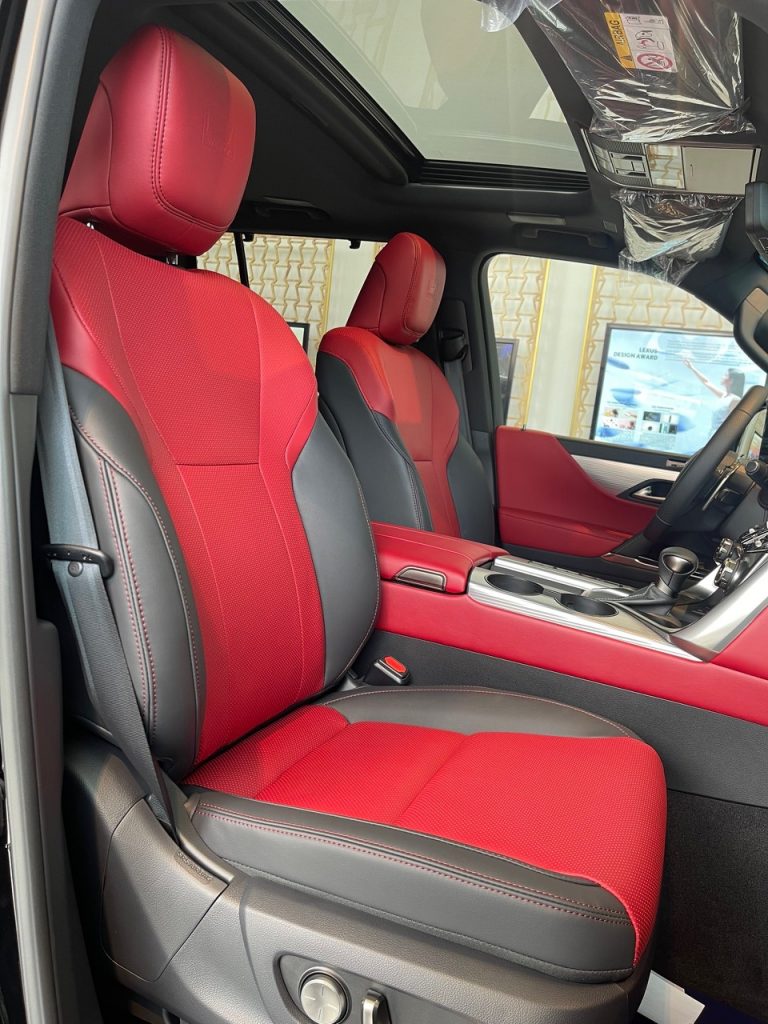 nội thất Lexus LX 600 F Sport