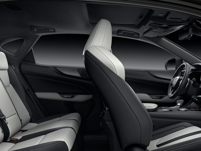 lexus-nx-350-fsport-gallery-int-6-d