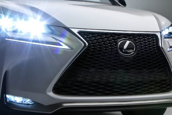 Hệ thống đèn chiếu sáng xe Lexus: Tất tần tật thông tin cần biết!