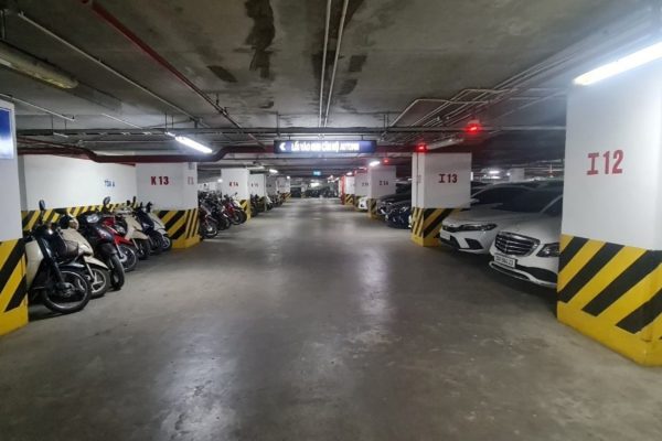 Lưu ý phí gửi xe khi mua ô tô trả góp