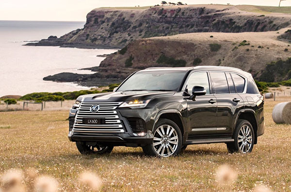 Lexus LX
